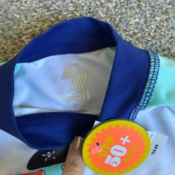 Children’s place Boys Pirate Rash Guard Swim Set size 4-5 - Picture 2 of 2